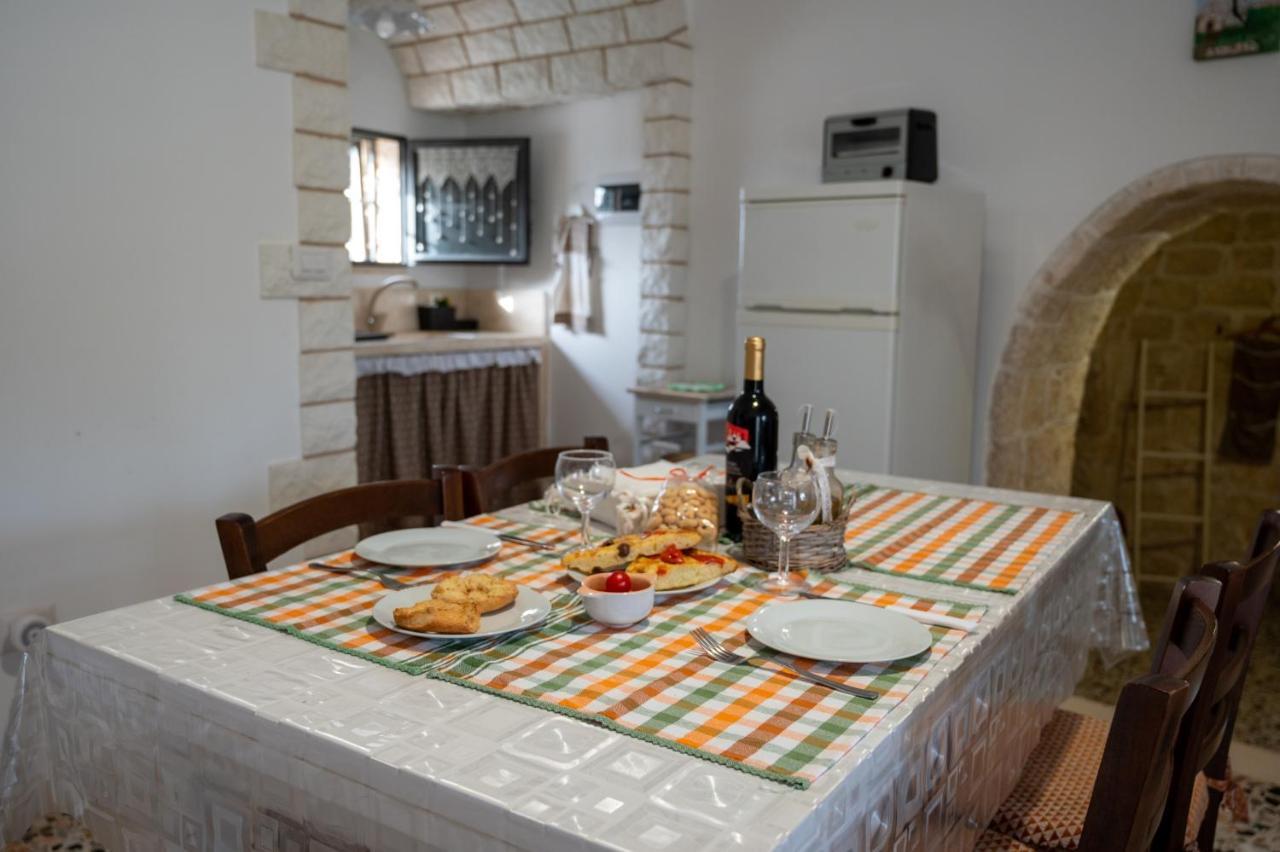 הוילה מרטינה פרנקה Trullo Monticello מראה חיצוני תמונה